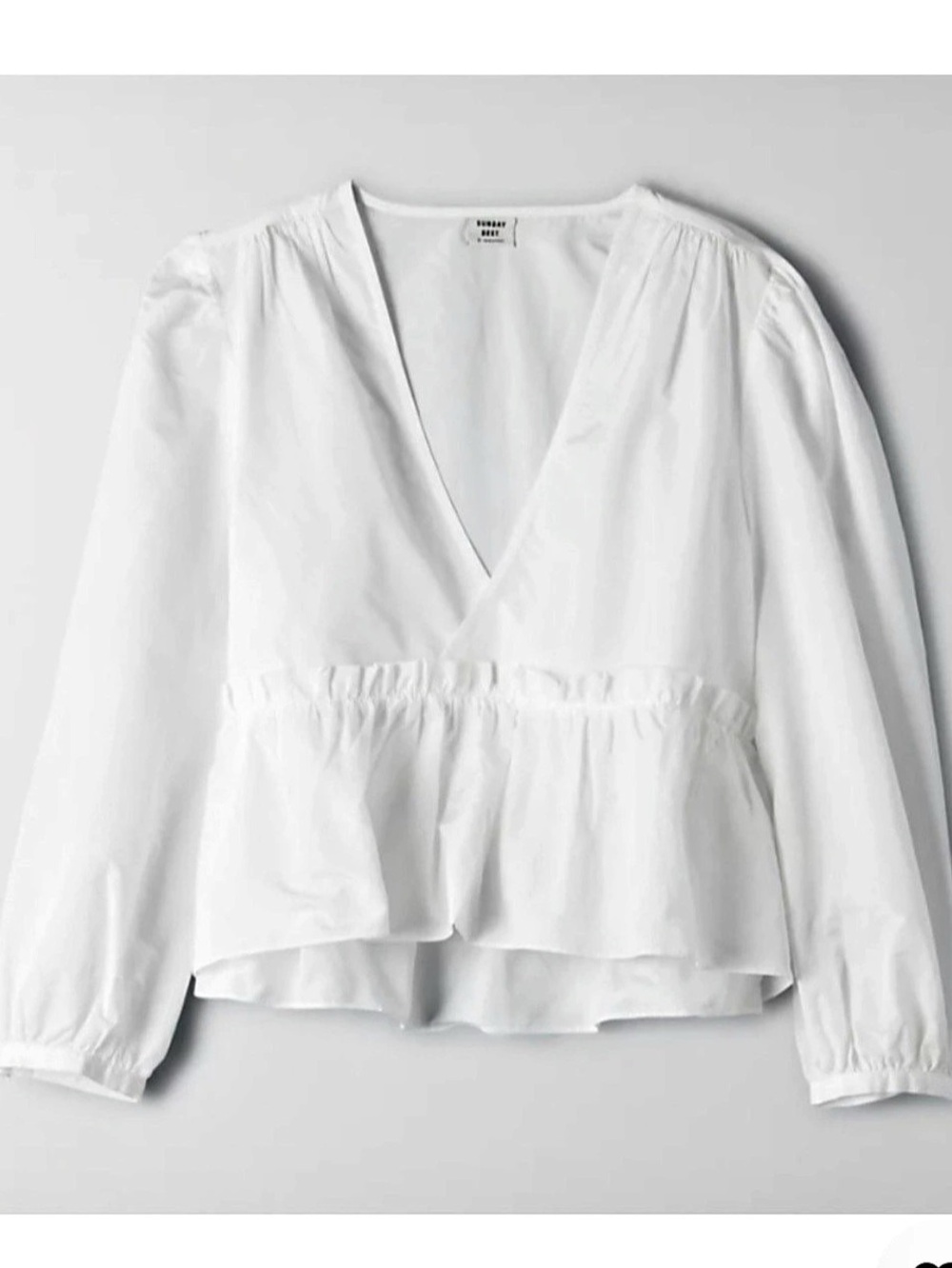 Sunday Best Peplum V-Neck Blouse in White Size Small Like New